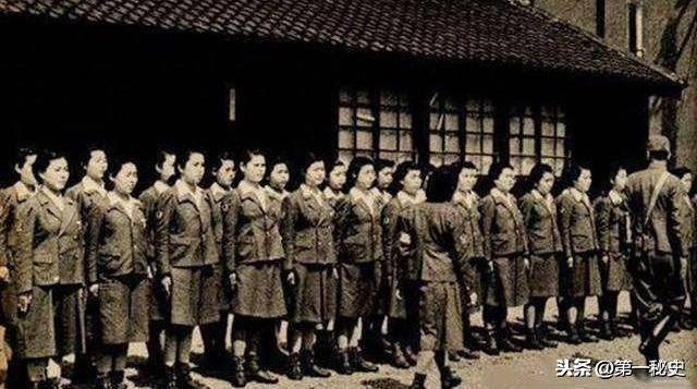 百名女学生遭千余日本兵玷污，奄奄一息被逼跳崖自杀