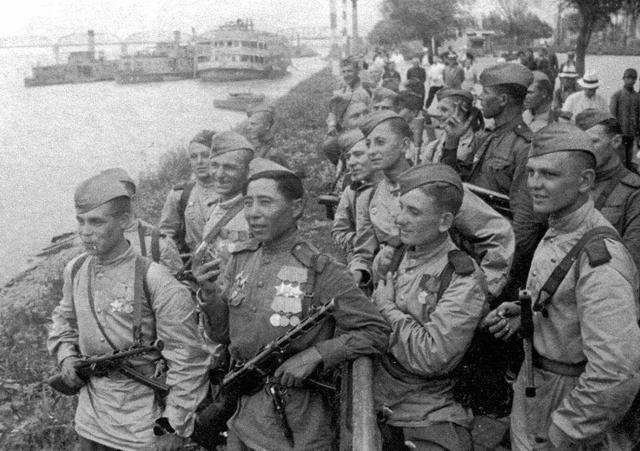苏联出兵东北后，俘虏60万关东军，最后有多少活着回到日本？