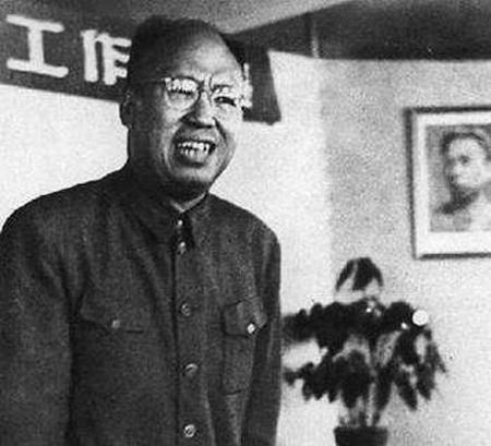 罗荣桓在抗战中有两次成功突围，林总听说后，会心一笑